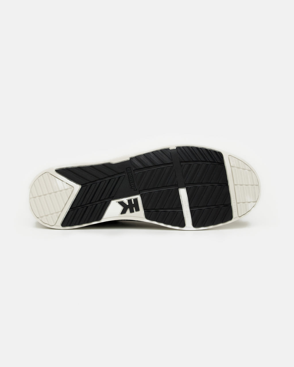 Backbeat - Black/Cream