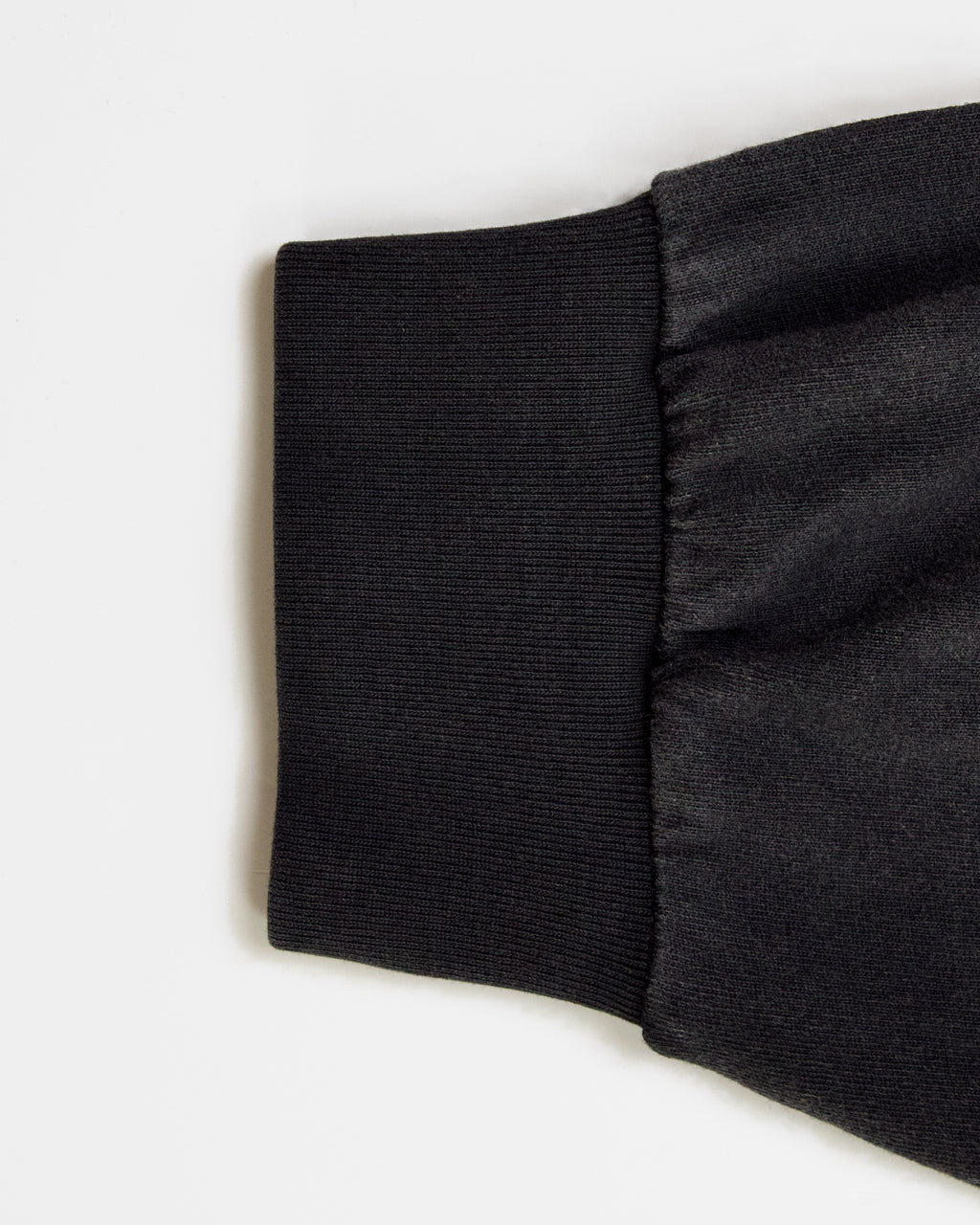 Monolith Maximus L/S - Ghost Black on Black