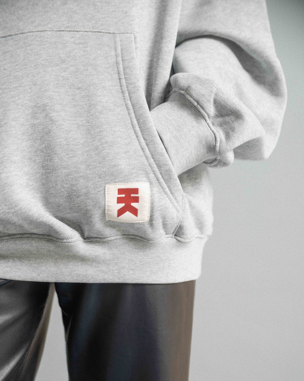 Legacy Hood (Ladies) - Cement