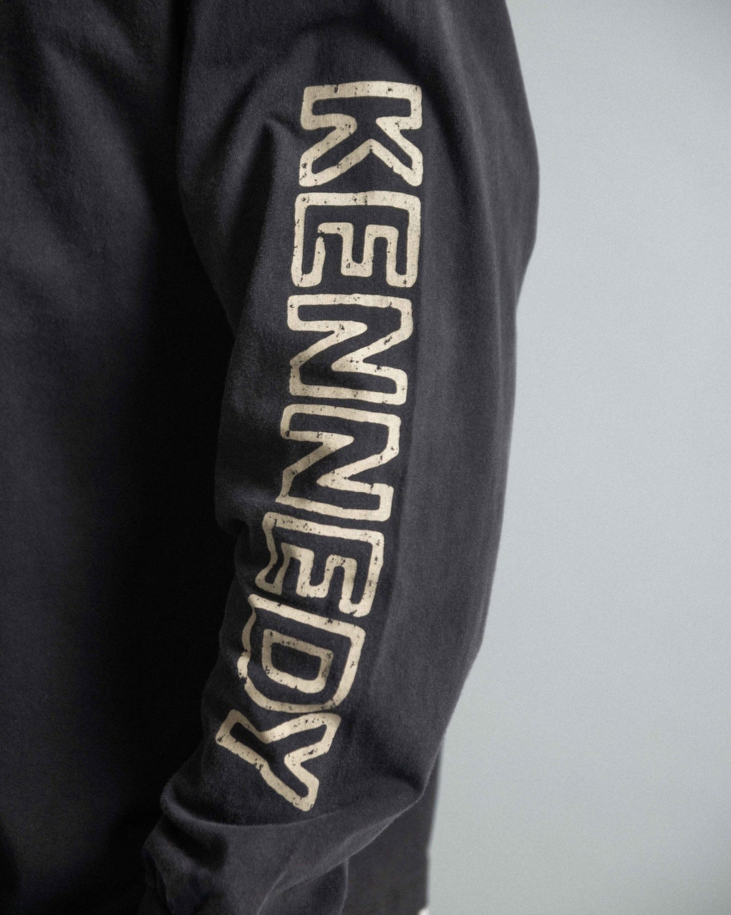 Brutalist Heavy L/S - Pavement Bone On Black