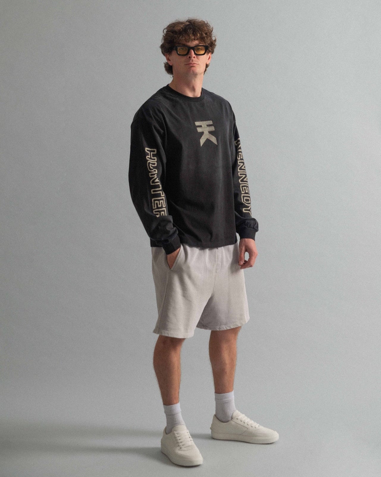 Brutalist Heavy L/S - Pavement Bone On Black