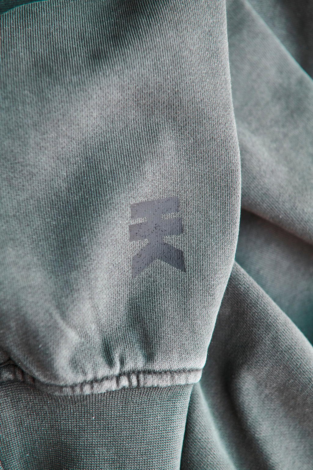 Fade To Green Hood